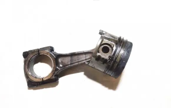 Peugeot 106 Piston with connecting rod
