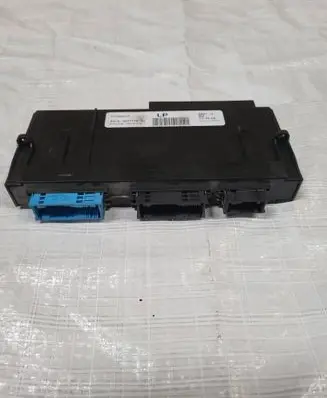 BMW X6 E71 Central body control module 9227172