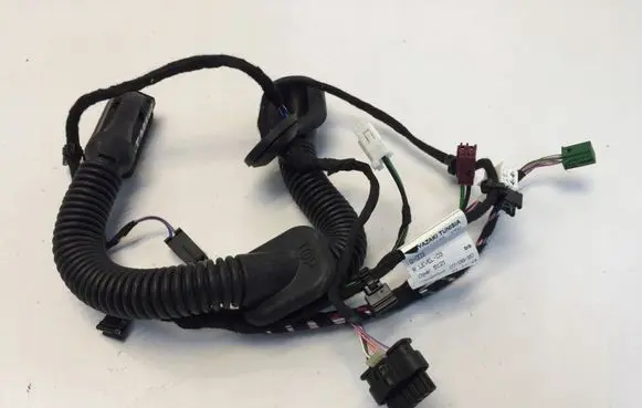 Mercedes-Benz GLA H247 Rear door wiring loom A2475401610