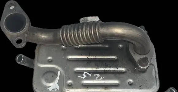Mitsubishi Pajero EGR valve cooler