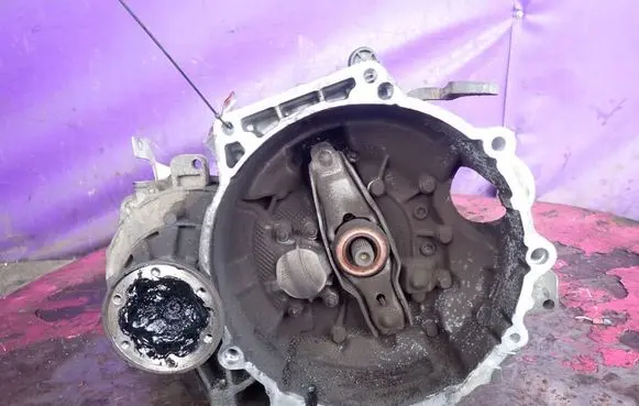 Seat Leon (1P) Manual 5 speed gearbox JCR