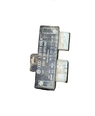 Volkswagen Golf IV Fan control module 1J0919506K