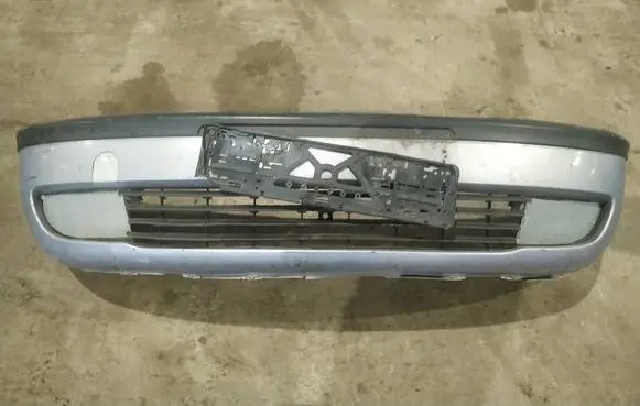 Opel Zafira A Front bumper PILKAS