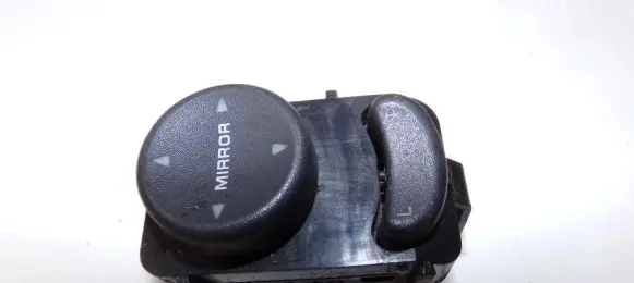 Chrysler Grand Voyager III Wing mirror switch 468531739754D