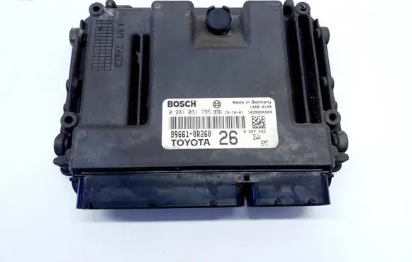 Toyota RAV 4 (XA40) Engine control unit/module 896610R260 8966042U90
