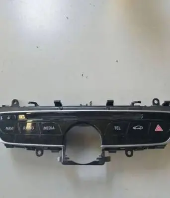 Mercedes-Benz C W205 Head unit multimedia control A2059053901 SW132800 HN133400