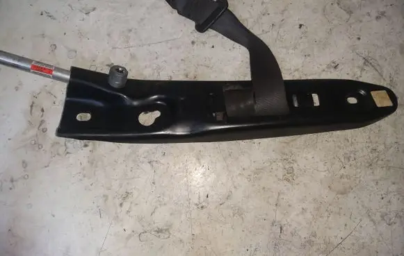 Volvo XC90 Front seatbelt 6008818