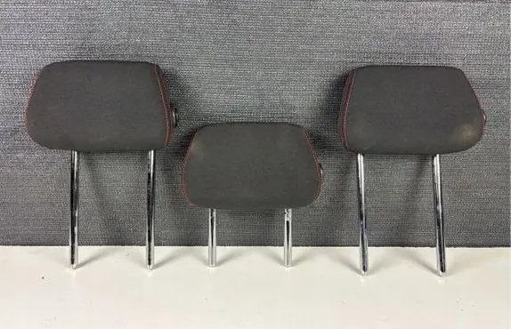 BMW 1 F20 F21 Rear seat headrest 