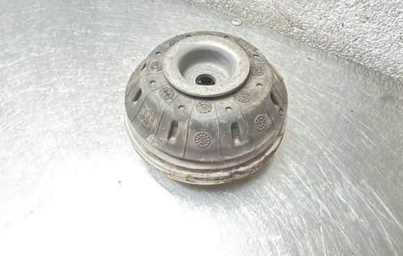 Opel Corsa D Front upper strut mount 139497