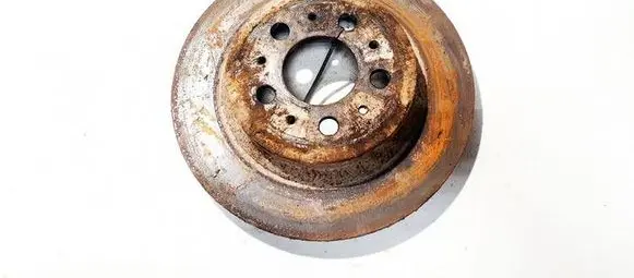 Volvo V70 Rear brake disc neventiliuojamas