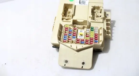 Fuse box set