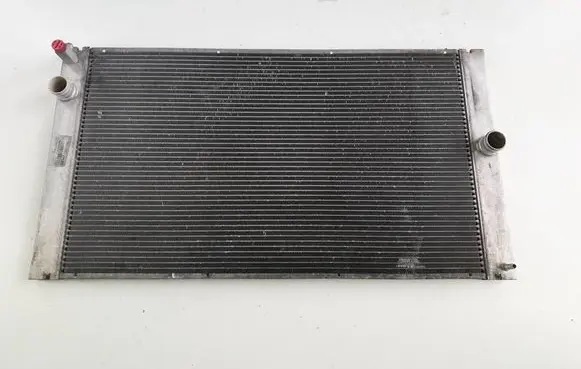 Coolant radiator