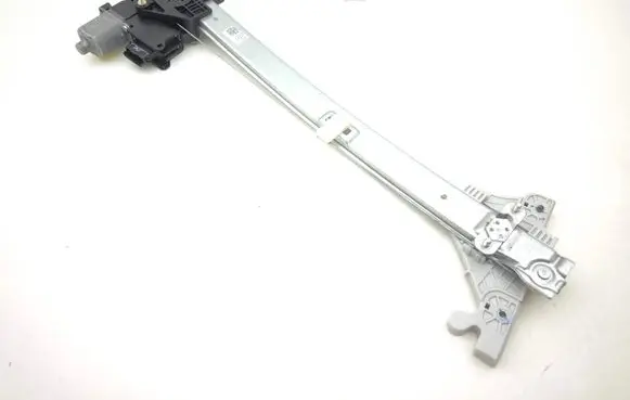 Hyundai Kona II Front door window regulator with motor 82460BE010