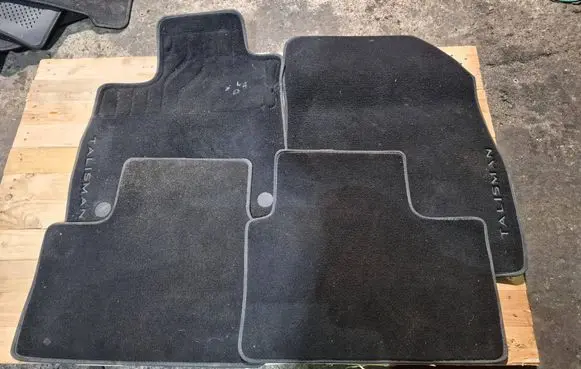 Renault Talisman Car floor mat set 8201599663 8201728844 1015