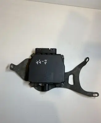 Volkswagen Fox Turbo solenoid valve PA66PA6I6T