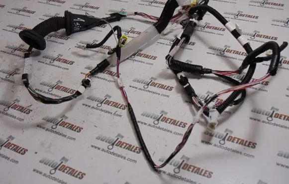 Toyota Sienna XL30 III Front door wiring loom 8215108060