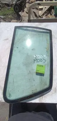 Volkswagen Golf IV Rear door window glass 1212123