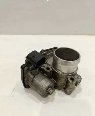 Ford Focus Throttle valve CM5G9F991FA B122300494