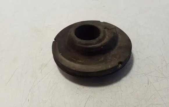 Audi A6 S6 C6 4F Front coil spring rubber mount 4F0512297E