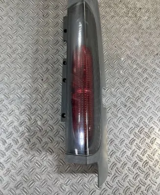 Renault Trafic II (X83) Rear/tail lights 