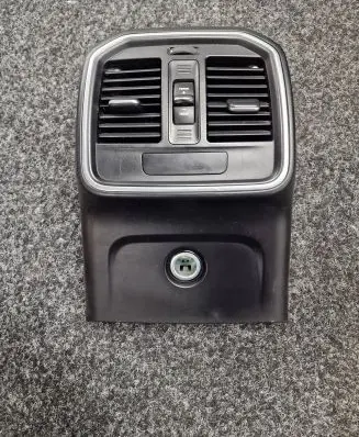 Porsche Macan (95B) Rear air vent grill 95B819203F