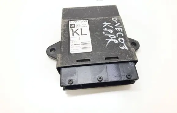 Opel Vectra C Door control unit/module 9227560 360572197 5WK46001