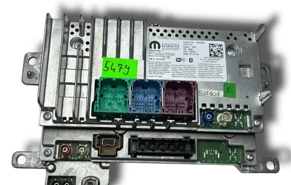 Maserati MC20 Radio/CD/DVD/GPS head unit NR5479 670219944
