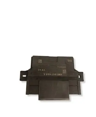 Audi Q7 4M Gateway control module 4M1907468A 3B060055 A2C74997806