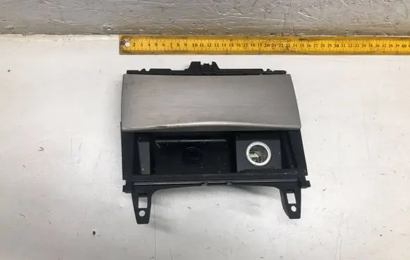 Mercedes-Benz E W212 Ashtray (front) W204ZB 2402101524 A2046800179