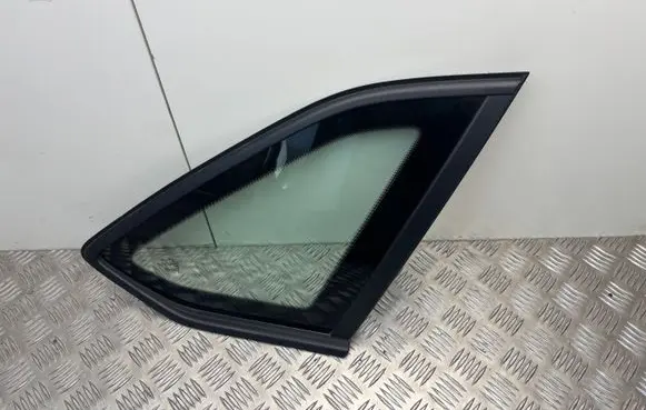 Skoda Rapid (NH) Rear side window 5JJ845298H