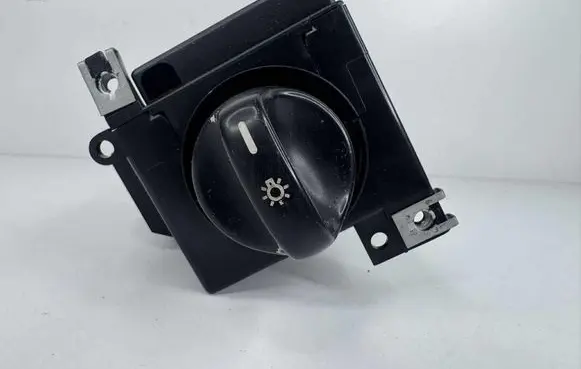 Mercedes-Benz A W168 Light switch 1685450104 501733