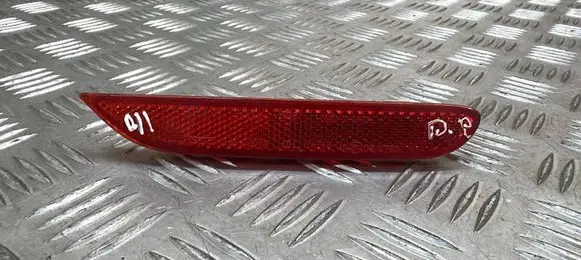 Nissan Qashqai Rear tail light reflector 25023005