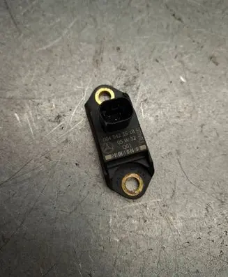 Mercedes-Benz S W220 Acceleration sensor 0045423518