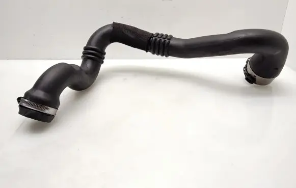 Intercooler hose/pipe