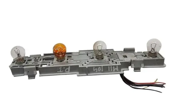 Renault Master II Tail light bulb cover holder 