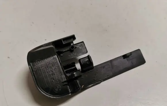 BMW 7 E65 E66 Front passenger seat rail trim 52107007700