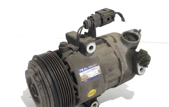 Volkswagen Up Air conditioning (A/C) compressor (pump) 1S0820803A