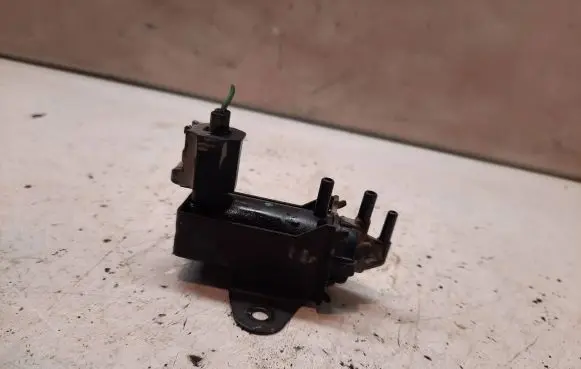 Ford Mondeo Mk III Turbo solenoid valve