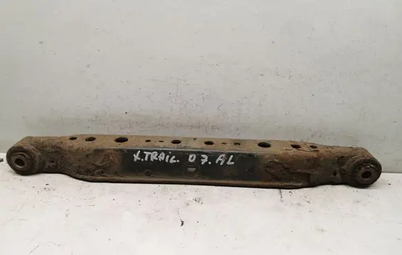 Nissan X-Trail T30 Rear suspension control arm 
