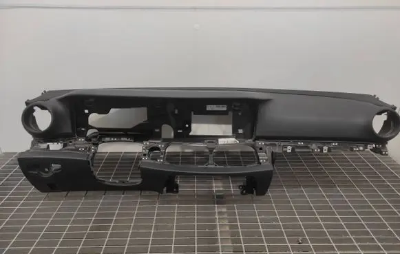 Mercedes-Benz E W213 Dashboard