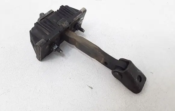 Toyota Avensis T250 Front door check strap stopper