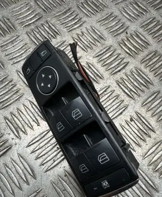 Mercedes-Benz A W176 Electric window control switch A1669054300 90169131210322 10021506