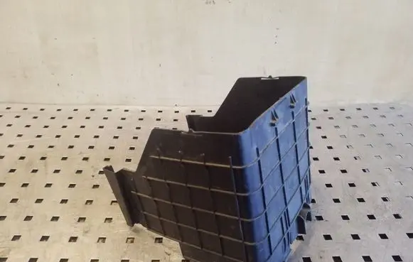 Seat Altea XL Battery box tray 3C0915335