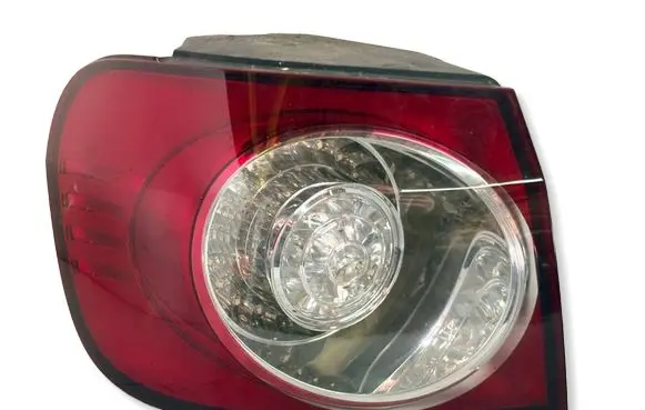 Volkswagen Golf Plus Rear/tail lights 5M0945095K