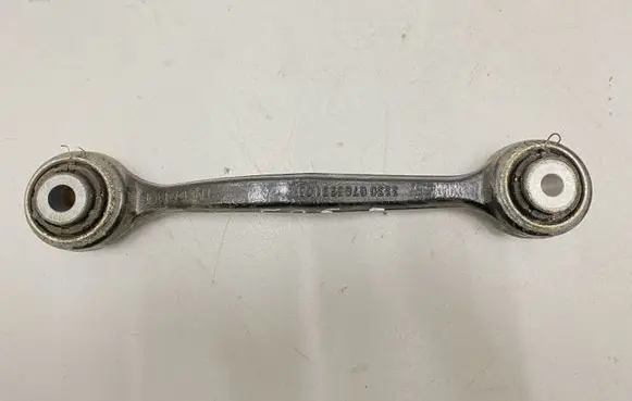 BMW X3 F25 Rear upper control arm/wishbone 6786991