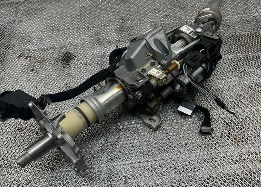 BMW 5 E60 E61 Steering wheel axle set 6774626