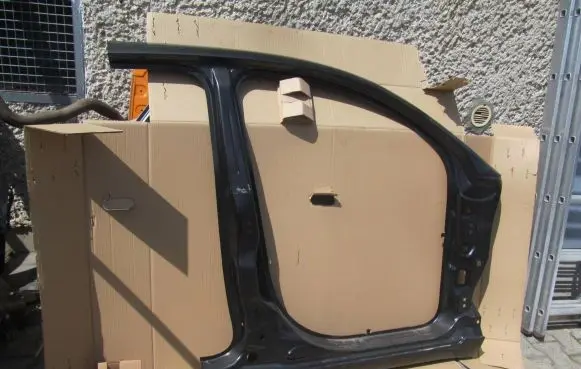 Fiat Panda III Pillar (middle) 