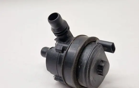 BMW i3 Electric auxiliary coolant/water pump 9147359