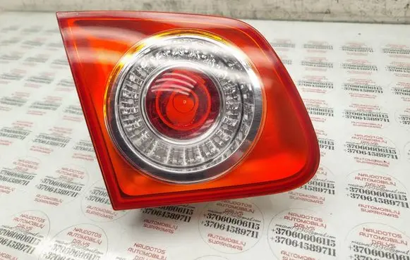 Volkswagen Jetta V Tailgate rear/tail lights