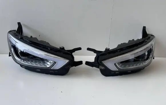 MG ZS Headlight/headlamp 11275385 11275386